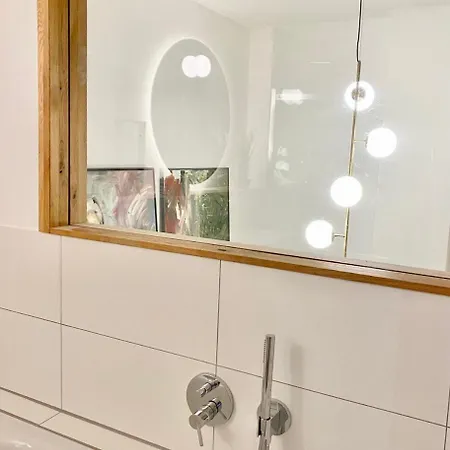 Design-loft Messenaehe - Muenchen Ost Apartment Putzbrunn