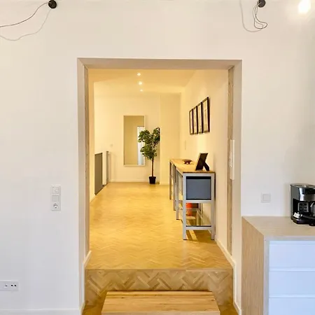 Design-loft Messenaehe - Muenchen Ost Apartment *